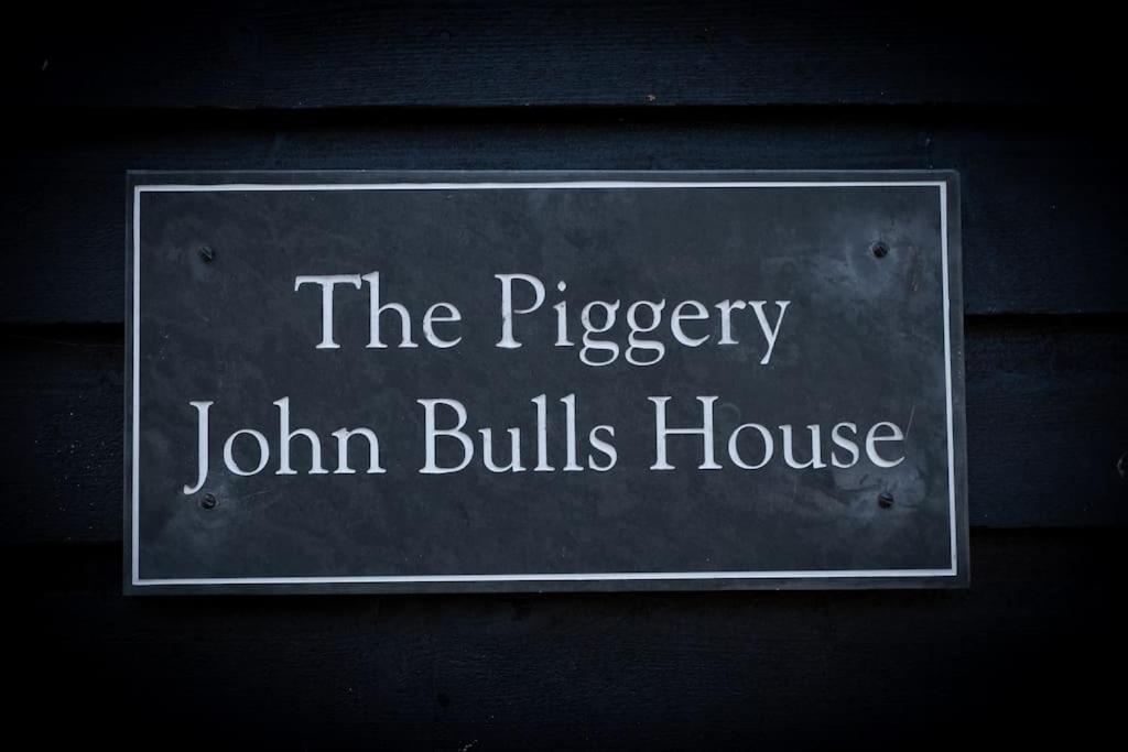 The Piggery Villa Cowfold Eksteriør bilde